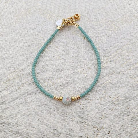 MOOI!-Jewels-armband-met-natuursteen-goud-turquoise
