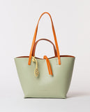 Surkana reversible shopper with inner pouch powdery green 25BASE811-65