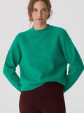 Nice Things oersize sweater raglan shiny green WKL045-513 : losvallende groene trui 