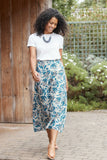 Seasalt-Cornwall-panel-skirt-proteas-easel-B-WM00272-19073: comfortabele rok met brede tailleband en bloemenprint