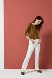 Zilch-sweater-batsleeve-cinnamon-12BAS10.084Zilch-sweater-batsleeve-cinnamon-12BAS10.084: trui met ronde hals en 3/4 vleermuismouwen, goed te combineren met een mooie jeans